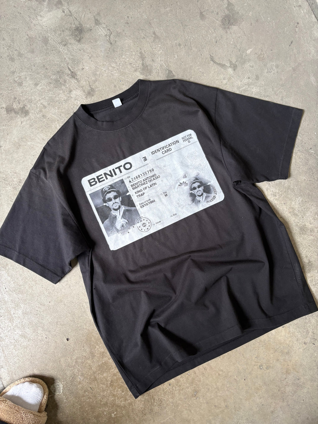 'benito' id tee