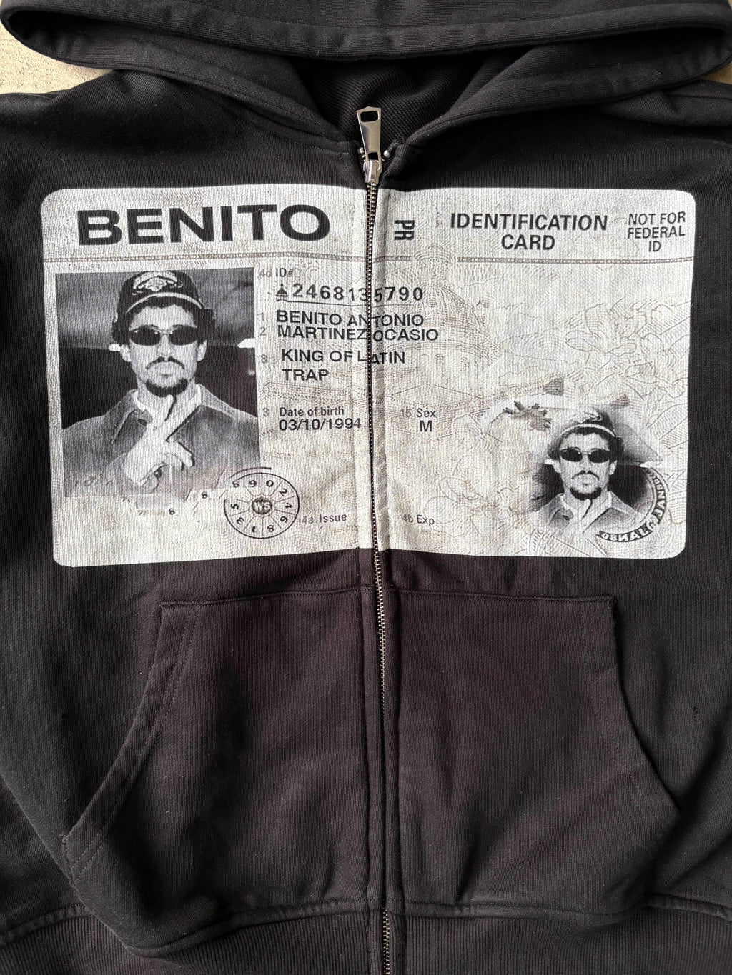 'benito' id zipup